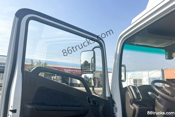 FARIZON Star Wisdom H8E 2025 Smart Edition 4X2(6 wheels) 4.02m Single Row Pure Electric Refrigerated Truck CATL 140.41kWh Cab (2) | 86Trucks