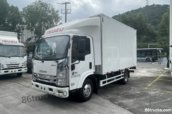 Qingling Isuzu M100 120hp 4X2(6 wheels) 5.175m Single Row Box Light Truck Exterior (3) | 86Trucks