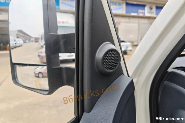 JAC EX6 4.01m Single Row Pure Electric Flatbed Micro Truck CATL 55kWh 4X2(6 wheels) Cab (3) | 86Trucks