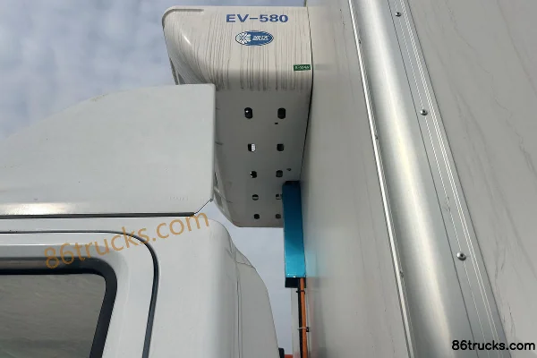 FARIZON Xingzhi H8M Zhiyun Edition 4X2(6 wheels) 4.02m Single Row Methanol Plug-in Extended Range Hybrid Refrigerated Truck Mengguli 21.02kW