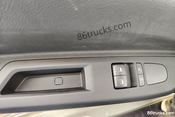 BYD T5 Tech Edition 4.5T 3.945m Single Row Pure Electric Refrigerated Truck 100kWh 4X2(6 wheels) Cab (3) | 86Trucks