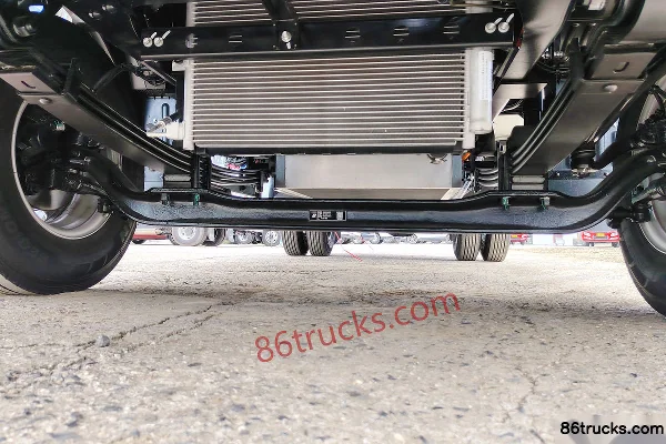 BYD T5 Tech Edition 4.5T 3.945m Single Row Pure Electric Refrigerated Truck 100kWh 4X2(6 wheels) Chassis (1) | 86Trucks