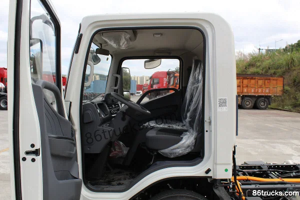 JMC E-Luda Medium Body Fruit & Vegetable Distribution Edition Hydraulic Brake 4.2m Single Row Pure Electric Stake Truck CATL 100.46kWh 4X2(6