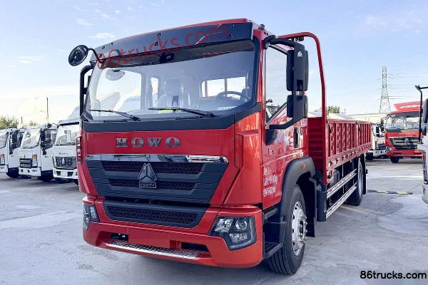 Sinotruk HOWO G5X Medium Truck 240 hp 4X2(6 wheels) 5.75m Flatbed Cargo Truck Exterior (3) | 86Trucks