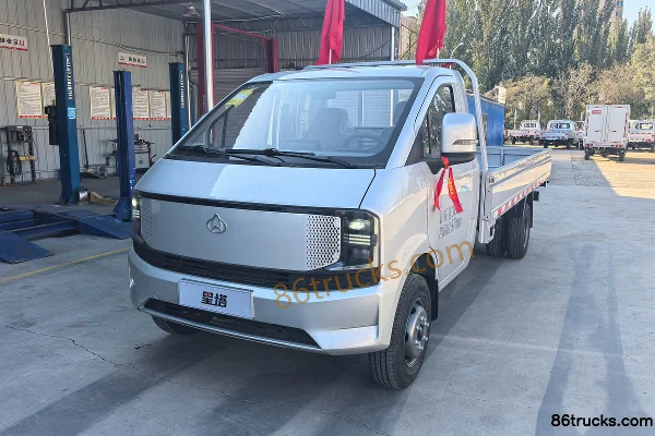 Changan Kuayue Xingta Comfort Edition 2L Gasoline 139 hp 4X2(6 wheels) WLY 5-speed Hydraulic Brake 3.8m Single Row Flatbed Mini Truck Exteri