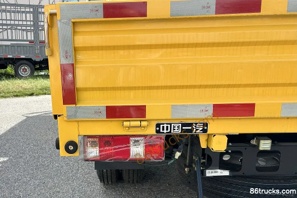 FAW Jiefang Hu VR 140 ch 4X2(6 roues) camion léger à ridelles double cabine 3,2 m Carrosserie (2) | 86Trucks