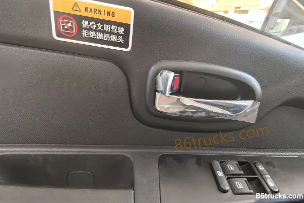 FARIZON Xingzhi F5E 2025 Model 3.7m Single Row Pure Electric Cargo Box Mini Truck Zhixin 62kWh 4X2(6 wheels) Cab (3) | 86Trucks