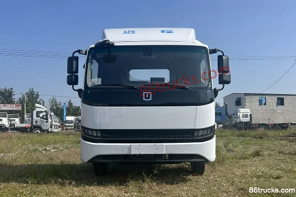 FARIZON Xingzhi H8E Zhihui Edition 4X2(6 wheels) 4.02m Single Row Pure Electric Refrigerated Truck CATL 140.41kWh Exterior (2) | 86Trucks