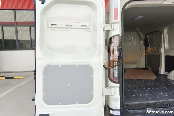 King Long Chuangwei Hongtu 3-Seat Pure Electric Enclosed Cargo Van 64kWh Chassis (2) | 86Trucks