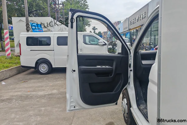 Ruichi C5 Zhixing Beyond Edition 3.585m Single Row Pure Electric Van Micro Truck (Ganfeng 58.24kWh) 4X2(6 wheels) Cab (1) | 86Trucks