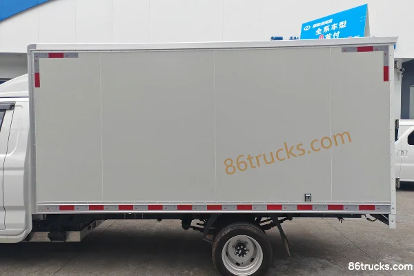 Ruichi C5 Zhixing Beyond Edition 3.585m Single Row Pure Electric Van Micro Truck (Ganfeng 58.24kWh) 4X2(6 wheels) Body (1) | 86Trucks