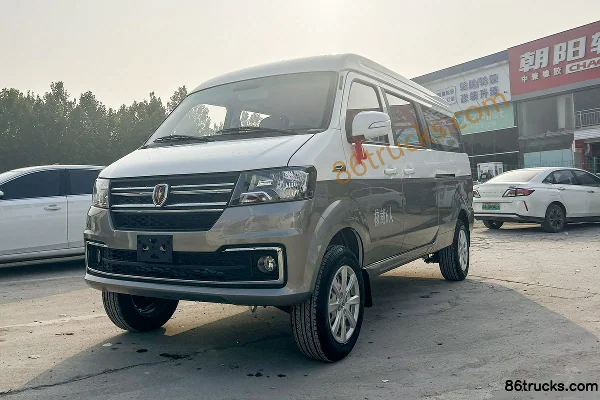Jinbei Xinhaishi X30L 2024 Wealth Edition 110hp 1.5L Gasoline 5/6/7-Seat Micro Van (with A/C) Exterior (3) | 86Trucks