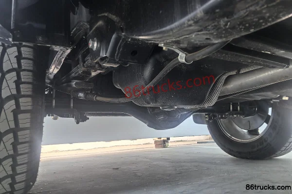 Qingling Isuzu T30 Explorer 2024 Comfort Edition 3.0T Diesel 143hp 4WD Automatic Double Row Pickup Body (3) | 86Trucks