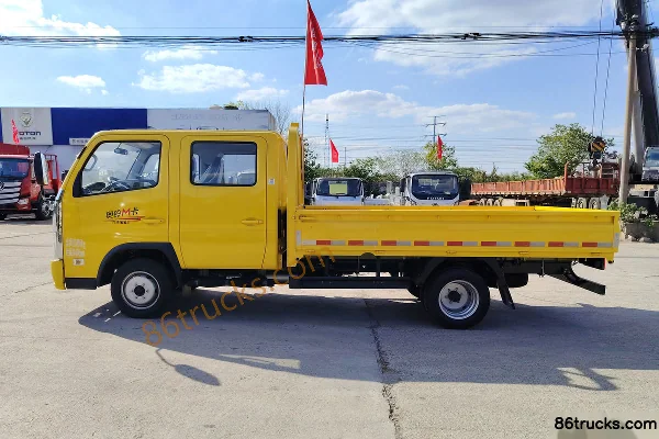 Foton Aoling M Card 1.5L 136hp 4X2(6 wheels) Gasoline 3.19m Double Row Flatbed Mini Truck Exterior (3) | 86Trucks