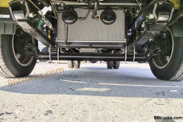 Foton Aoling M Card 1.5L 136hp 4X2(6 wheels) Gasoline 3.19m Double Row Flatbed Mini Truck Chassis (1) | 86Trucks