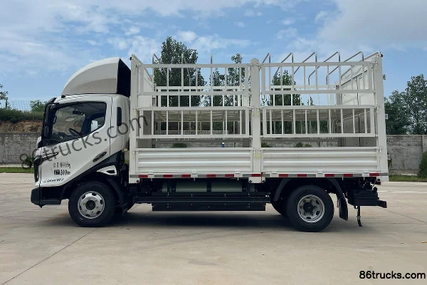 Feidi MW7 2.7L CNG 190 ch 4X2(6 roues) Shao Chi 8 vitesses frein à air camion léger à grille 4,15 m cabine simple Extérieur (2) | 86Trucks