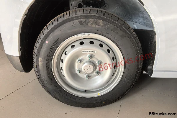 FARIZON Nouveau Xingxiang V7E version fonctionnelle 2025 édition Zhihui 5 places fourgon léger électrique pur Xuanwu 51,4 kWh Châssis (1)