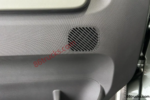 FARIZON All New Xingxiang V7E Functional Edition 2025 Zhihui Edition 7-Seat Pure Electric Light Bus CATL 50.2kWh Cab (3) | 86Trucks