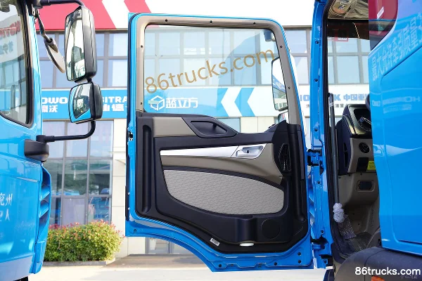 Sinotruk HOWO TX EV 6X4(10 wheels) pure electric tractor truck CATL 400kWh Cab (2) | 86Trucks