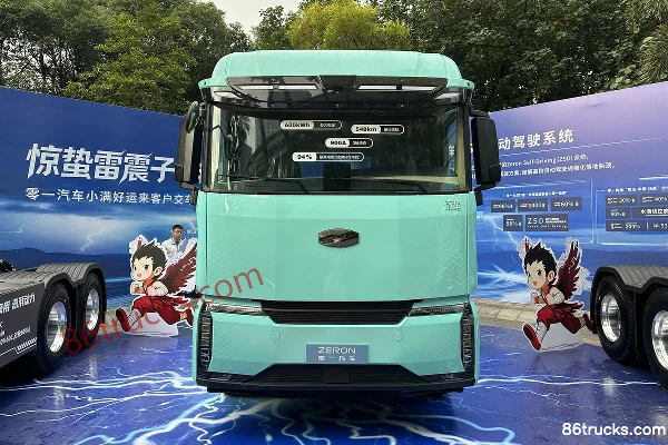 Lingyi Auto Jingzhe Composite 6X4(10 wheels) Electric Tractor Truck Wuhan BYD 603.34kWh Exterior (2) | 86Trucks