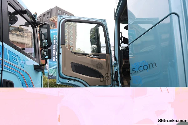 SHACMAN Delong H6000E 6X4(10 roues) tracteur routier électrique pur CATL 512,59 kWh Cabine (1) | 86Trucks