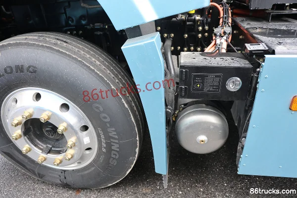 SHACMAN Delong H6000E 6X4(10 roues) tracteur routier électrique pur CATL 512,59 kWh Châssis (1) | 86Trucks