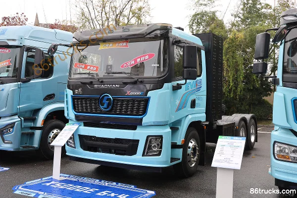 SHACMAN Delong X5000E Composite Edition 6X4(10 wheels) Electric Tractor Truck CATL 600.92kWh Exterior (3) | 86Trucks