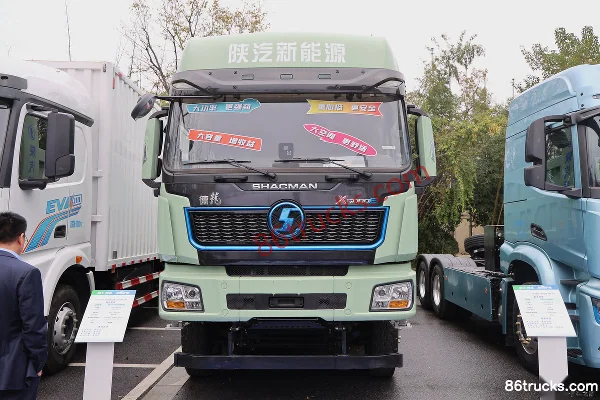 SHACMAN Delong X5000E 8X4(12 wheels) 8.8m Electric Dump Truck CATL 400.61kWh Exterior (2) | 86Trucks