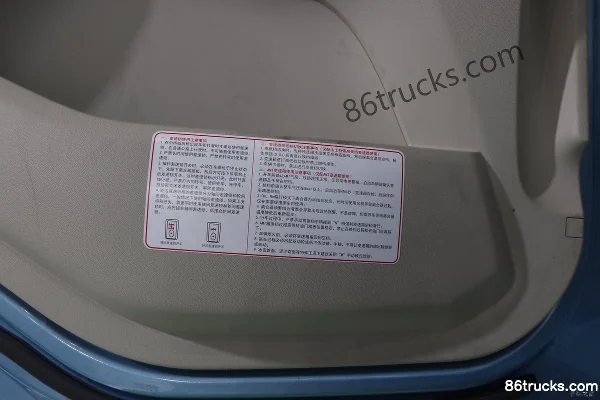Dongfeng Yiwei 5 6X4(10 wheels) pure electric tractor truck, CATL 400.61kWh Cab (2) | 86Trucks