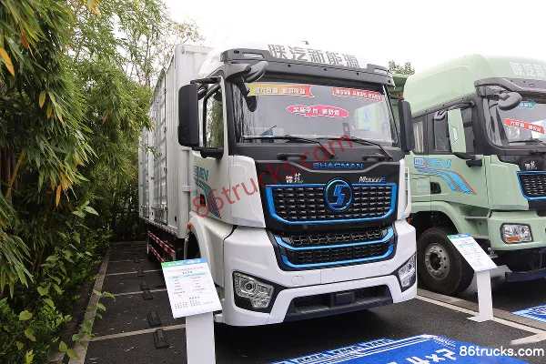 SHACMAN Delong M5000E Lightweight Version 4X2(6 wheels) 9.55m pure electric box cargo truck CATL 262.75kWh Exterior