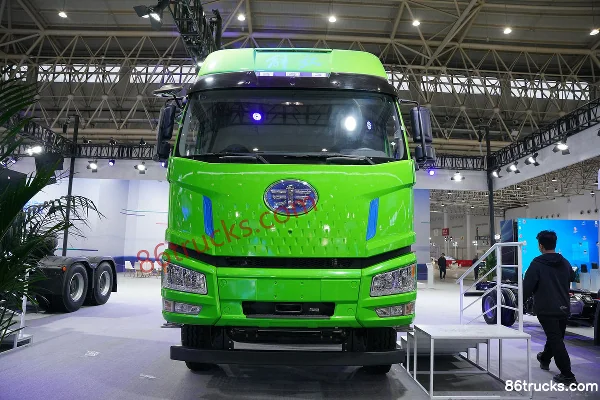 FAW Jiefang J6P Heavy-Duty 8X4(12 wheels) 8.8m Electric Dump Truck CATL 600.92kWh Exterior (2) | 86Trucks
