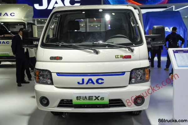 JAC EX6 4.01m Single Row Pure Electric Flatbed Micro Truck CATL 81.12kWh 4X2(6 wheels) Exterior (2) | 86Trucks