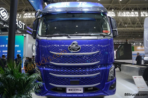Dongfeng H7 Pro 14.5L LNG 580 hp 8X4(12 wheels) Fast Gear 12-speed AMT Automatic 9.6m Flatbed Cargo Truck Exterior (2) | 86Trucks