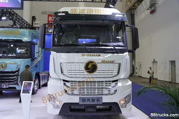 SHACMAN Delong M5000C Version élite 4.5L diesel 280 ch 4X2(6 roues) Fast Gear 8 vitesses Camion porteur fourgon Extérieur (2) | 86Trucks