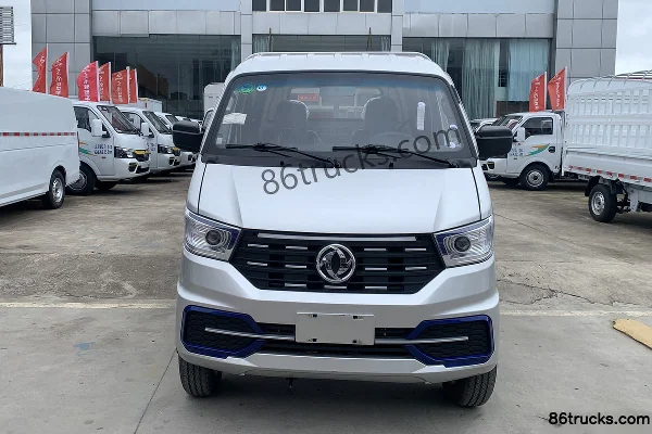 Dongfeng T3 (formerly Xiaobawang W) 1.6L 123hp 4X2(6 wheels) Gasoline 2.7m Single Row Flatbed Light Truck (Single Rear Tire) Exterior (2)