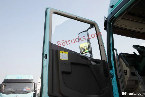 FAW Jiefang Qingdao JH6 6X4(10 wheels) 500kW Electric Tractor Truck CATL 465.99kWh Cab (2) | 86Trucks