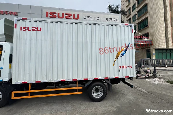 Jiangxi Isuzu Yifang EC7 Standard Edition 116hp 4X2(6 wheels) 4.2m Single Row Van Light Truck (Hydraulic Brake)(China VI) Body (1) | 86Truck