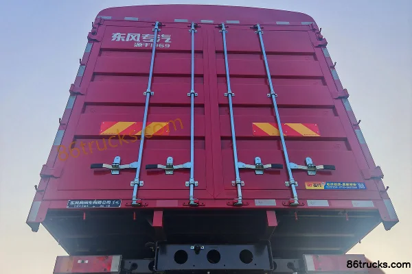 Dongfeng Commercial Vehicle Tianjin KR PLUS 2025 7.5L Diesel 350 hp 4X2(6 wheels) Fast Gear 10-Speed High Roof Double Sleeper 6.8m Stake Car