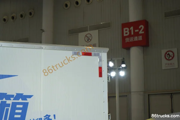BYD T4 version Technologie 3,815 m fourgon électrique pur à cabine simple FinDreams 62,4 kWh 4X2(6 roues) Carrosserie (3) | 86Trucks