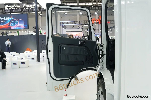 JAC Kunpeng ET9 Édition Luxe 4,15 m cabine simple fourgon électrique pur 120,27 kWh CATL 4X2(6 roues) (2) | 86Trucks