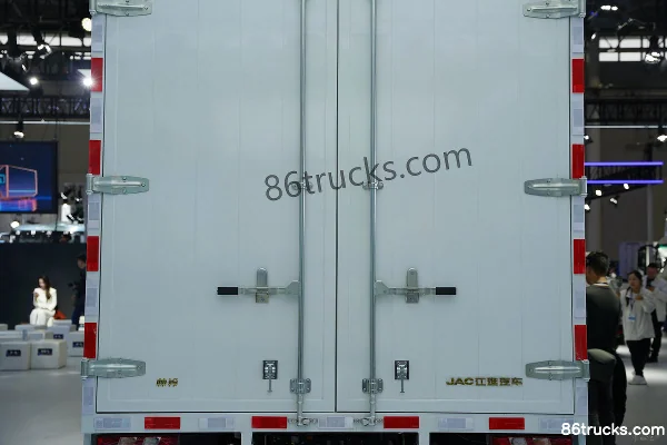 JAC Kunpeng ET9 Édition Luxe 4,15 m cabine simple fourgon électrique pur 120,27 kWh CATL 4X2(6 roues) Carrosserie (3) | 86Trucks