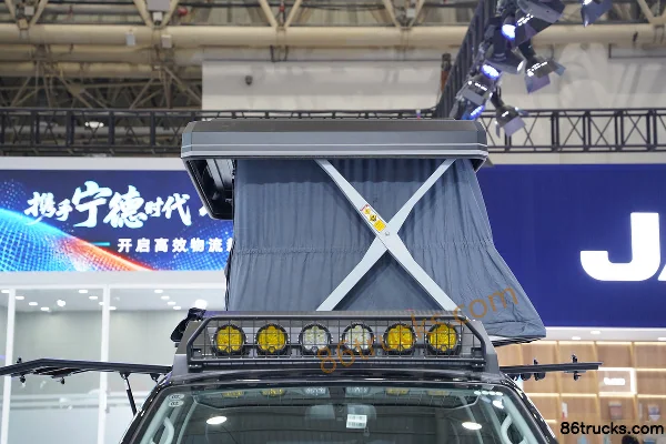 JAC Hunter 2021 Commercial Flagship 2.5T Diesel 150hp 2WD Manual Large Double Cab Pickup (China VI) Official Photos (1) | 86Trucks