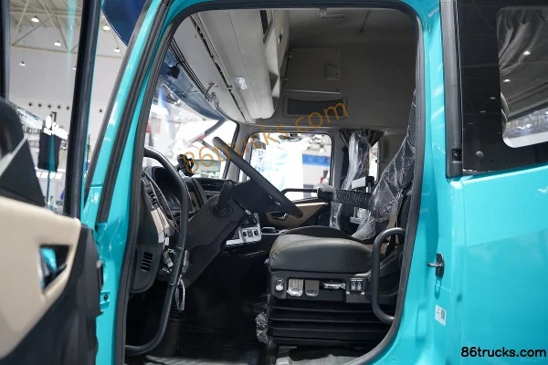Dongfeng Tianlong KL 6X4(10 wheels) Range-Extended Hybrid Tractor Truck CATL 78.3kWh Cab (1) | 86Trucks