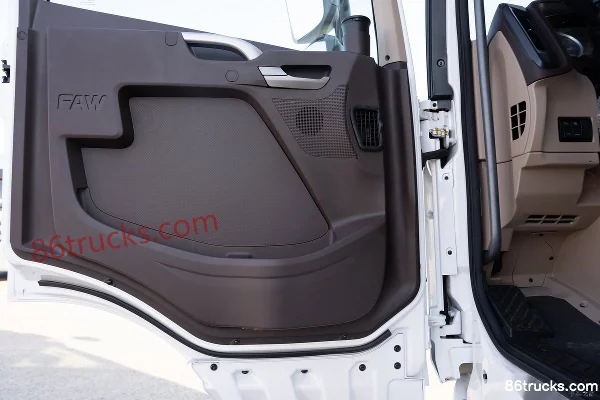 FAW Jiefang Qingdao JH6 camion lourd 420 ch 4X2(6 roues) tracteur routier Cabine (2) | 86Trucks