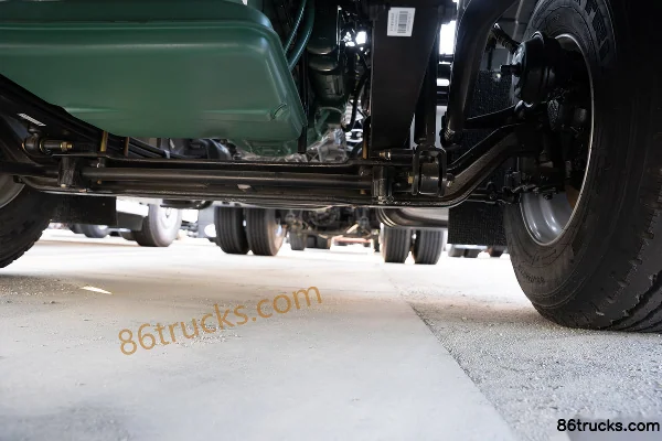 FAW Jiefang Qingdao JH6 camion lourd 420 ch 4X2(6 roues) tracteur routier Châssis (3) | 86Trucks