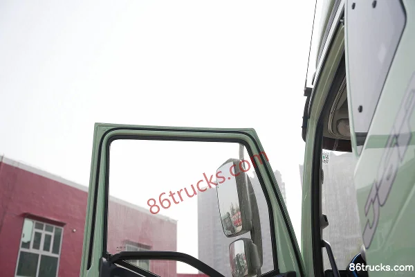 FAW Jiefang J6P 6X4(10 roues) tracteur routier électrique pur CATL 400.61kWh Cabine (3) | 86Trucks