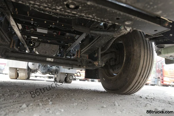 FAW Jiefang J6P 6X4(10 roues) tracteur routier électrique pur CATL 400.61kWh Châssis (3) | 86Trucks
