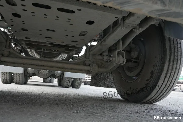 Union Truck Dianqilin Standard Charging Version 6X4(10 wheels) Flat Roof Electric Tractor Truck CATL 400.61kWh Chassis (3) | 86Trucks