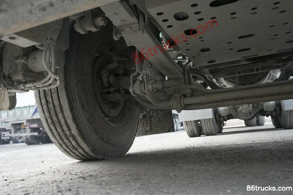 Union Truck Dianqilin Standard Charging Version 6X4(10 wheels) Flat Roof Electric Tractor Truck CATL 400.61kWh Chassis (2) | 86Trucks