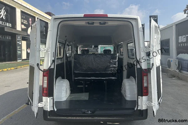 Foton Lefu MAX 2025 Model Yuexing Edition 6-Seat Electric Light Bus CATL 66.67kWh Cargo Box (1) | 86Trucks